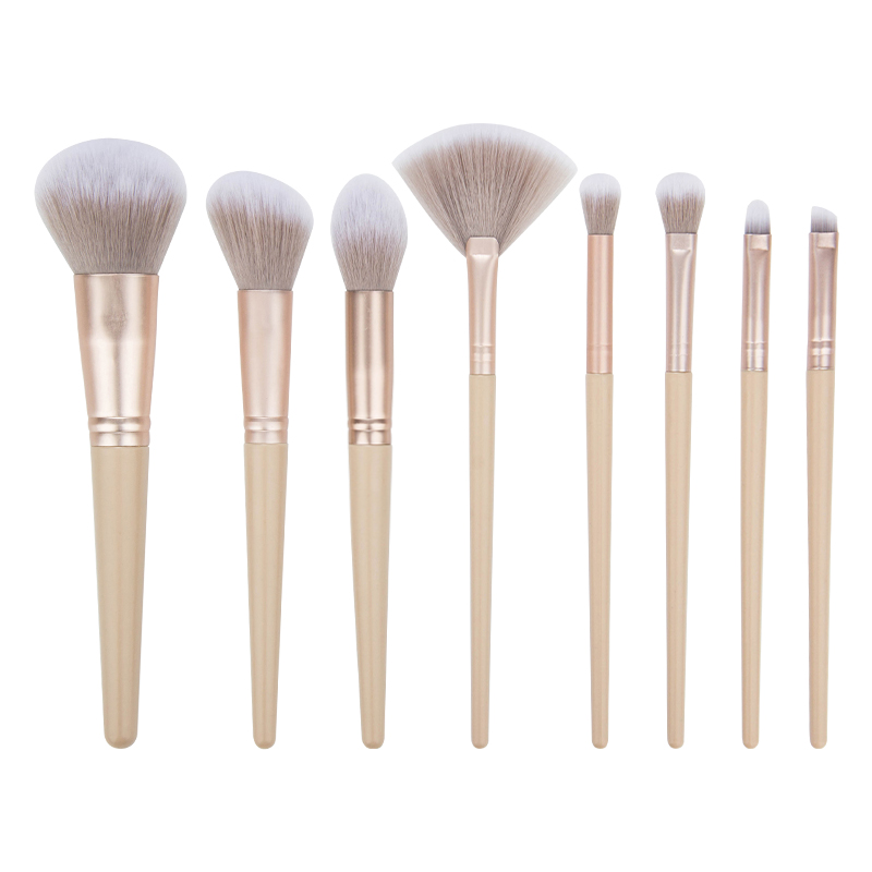 CREAMY 9 PCS MAKEUP BRUS···